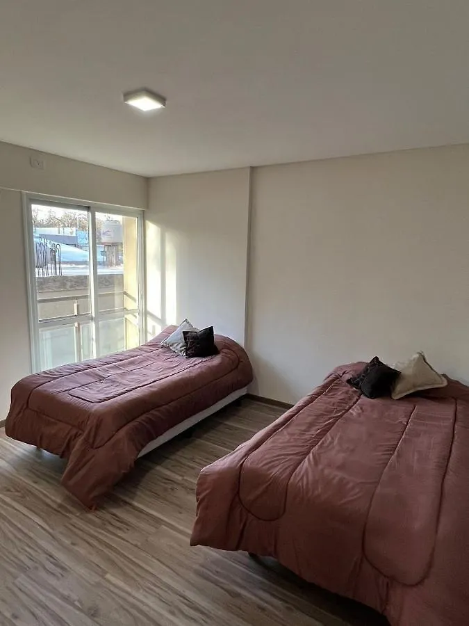 Apartamento Departamento En Pleno Centro De Mendoza #1