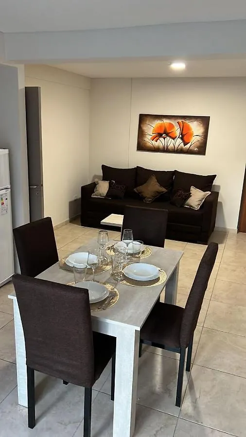 Apartamento Departamento En Pleno Centro De Mendoza #1
